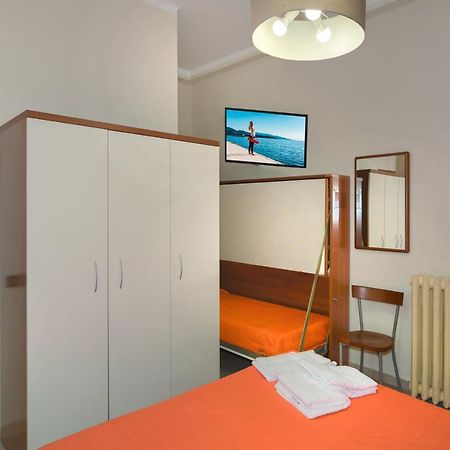 Villa Grazia Виареджо Екстериор снимка