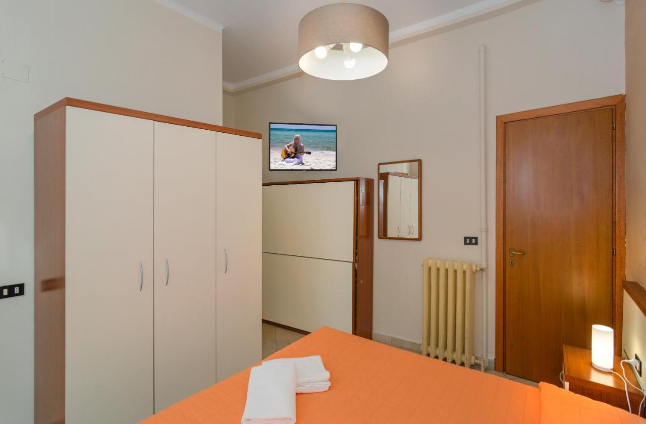 Villa Grazia Виареджо Екстериор снимка